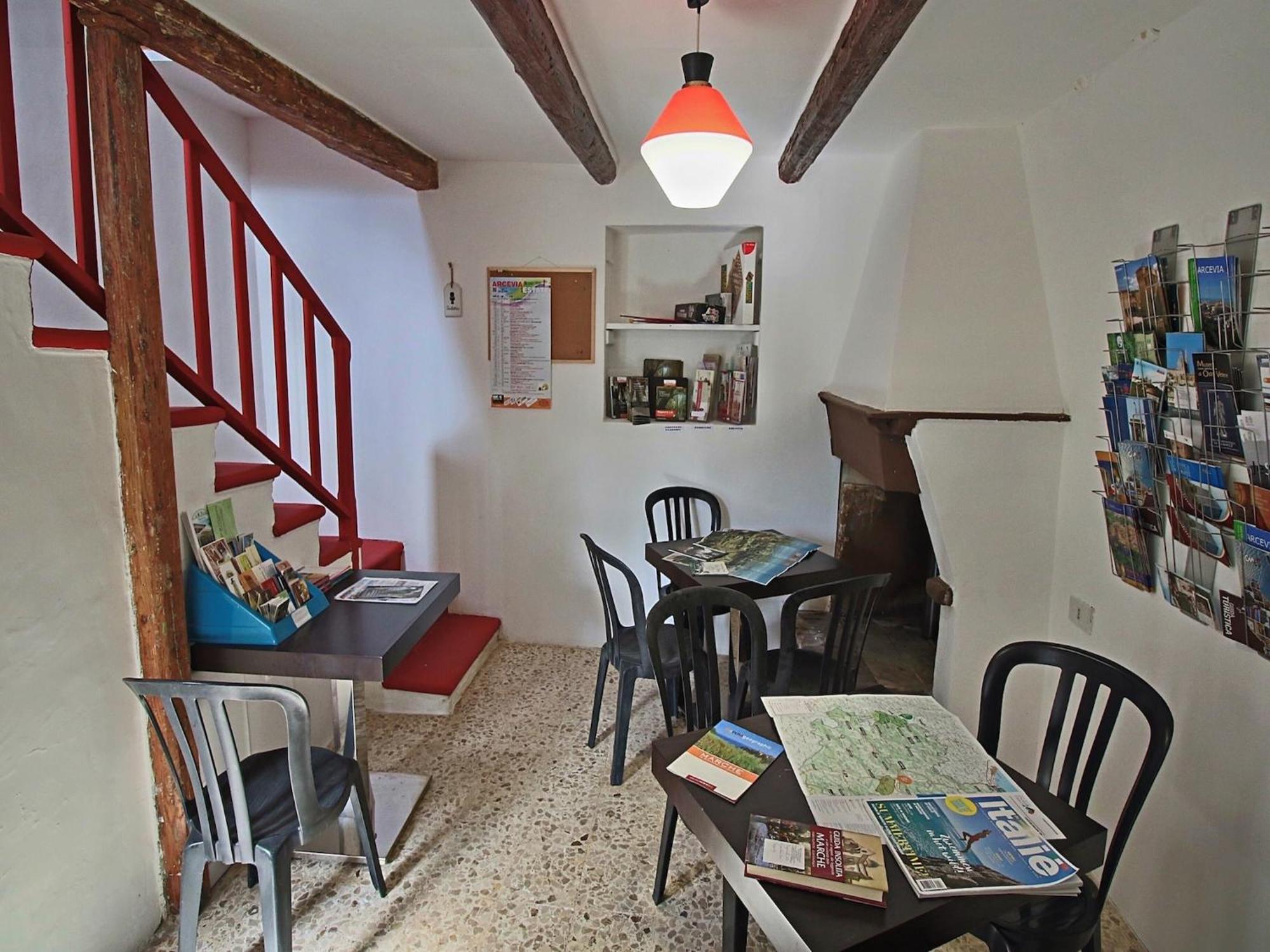 Nice Flat In Arcevia With Swimming Pool Exterior photo