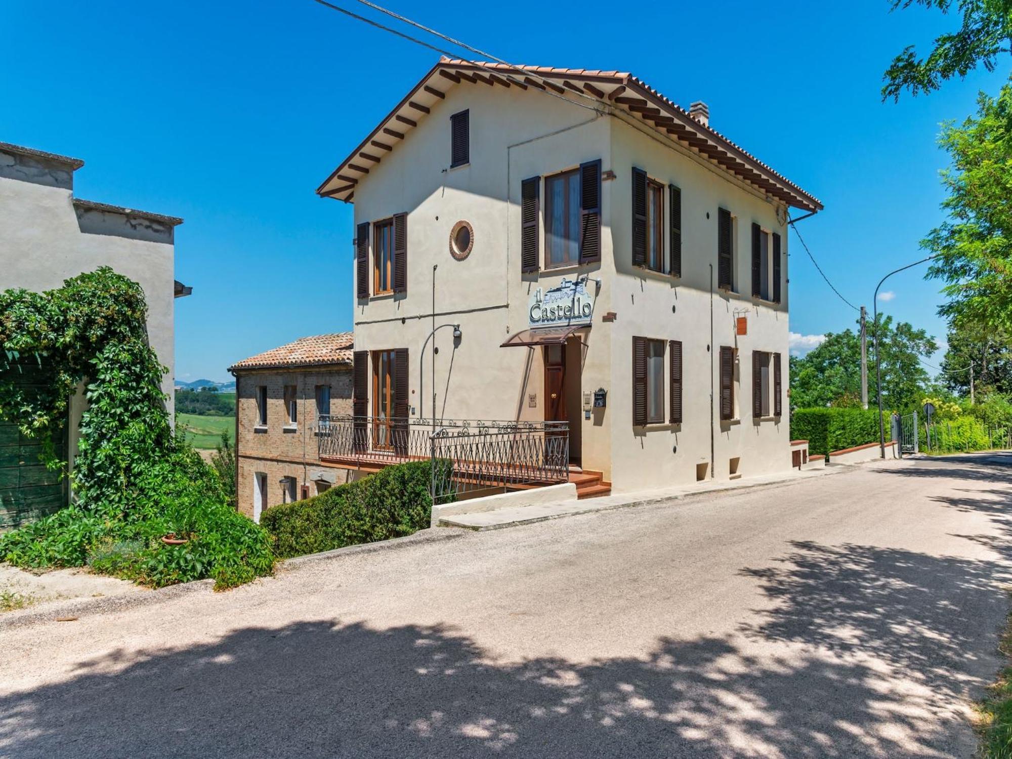 Nice Flat In Arcevia With Swimming Pool Exterior photo