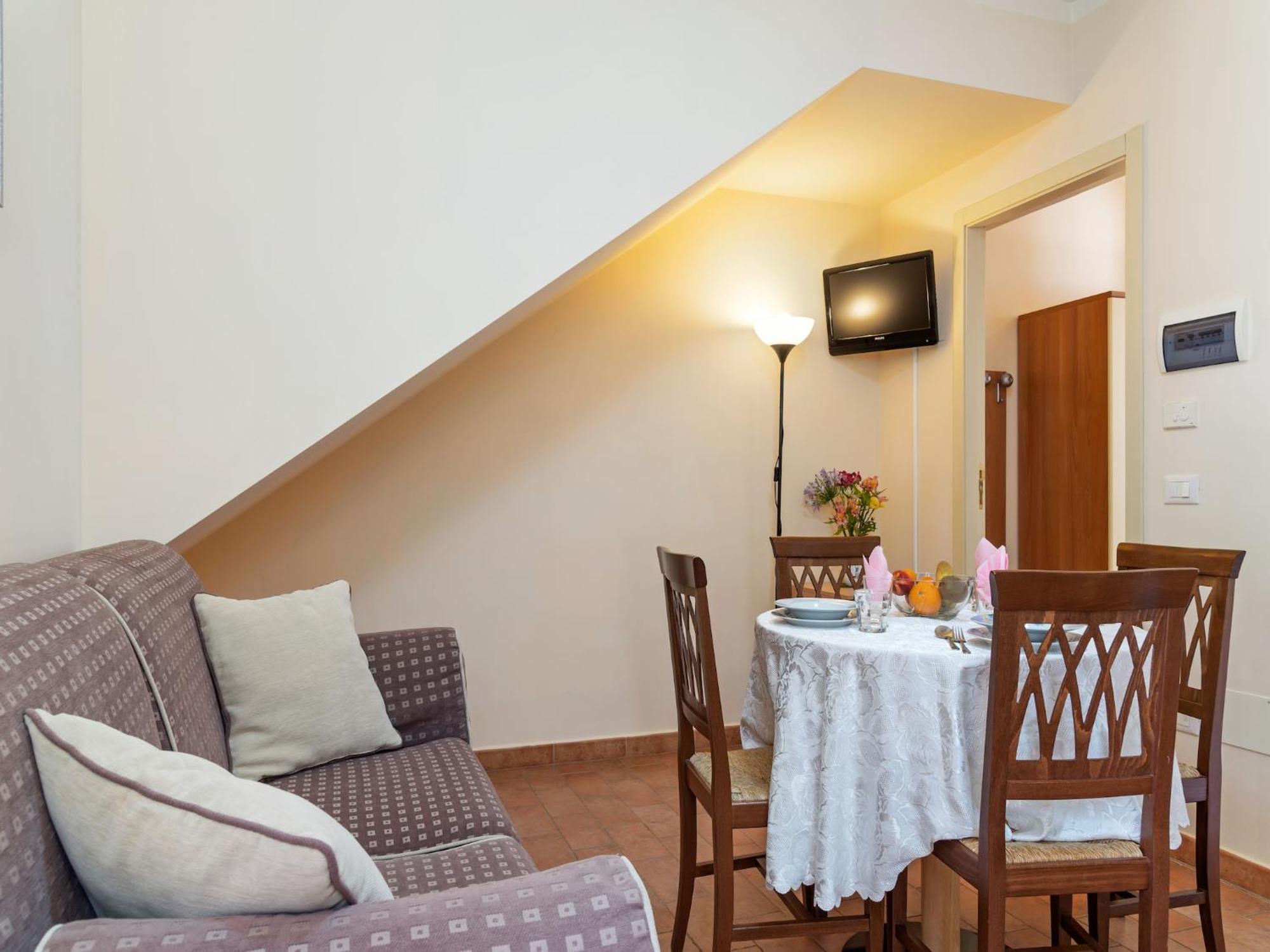 Nice Flat In Arcevia With Swimming Pool Exterior photo